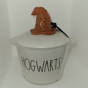 Rae Dunn Hogwarts mini oven pot